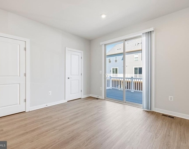 14170 Slate Street - Photo Thumbnail 13