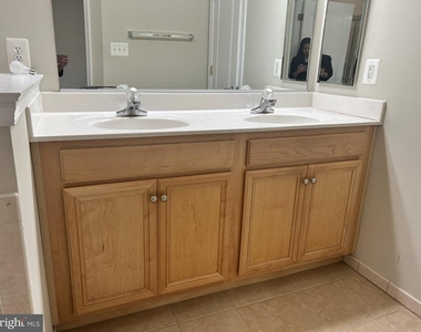 42997 Kennerly Terrace - Photo Thumbnail 40