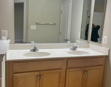 42997 Kennerly Terrace - Photo Thumbnail 24