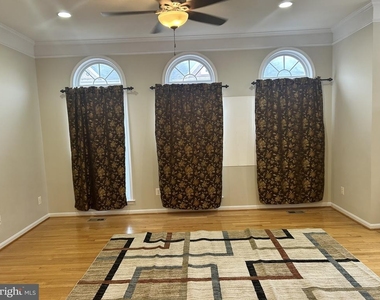 42997 Kennerly Terrace - Photo Thumbnail 4