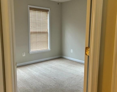 42997 Kennerly Terrace - Photo Thumbnail 28