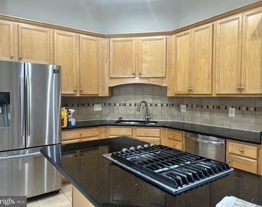 42997 Kennerly Terrace - Photo Thumbnail 11