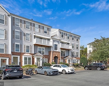 21799 Baldwin Square - Photo Thumbnail 28