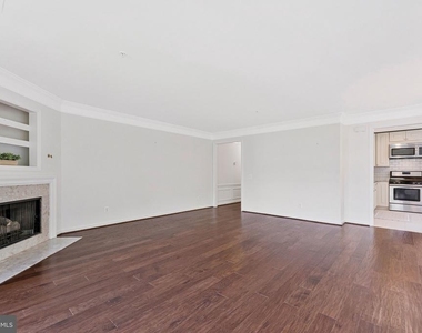 21799 Baldwin Square - Photo Thumbnail 7