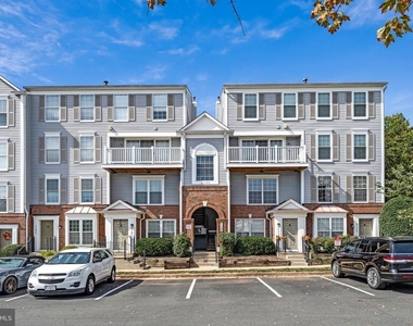 21799 Baldwin Square - Photo Thumbnail 1