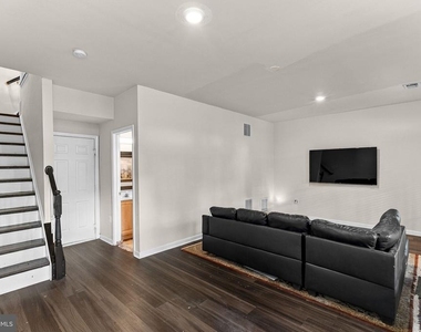 43092 Shadow Terrace - Photo Thumbnail 32