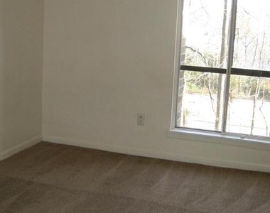 2331 Freetown Court - Photo Thumbnail 11