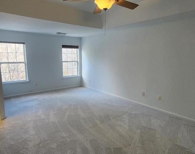 7707 Martin Allen Court - Photo Thumbnail 11