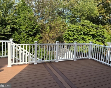 1232 Pine Hill Road - Photo Thumbnail 28