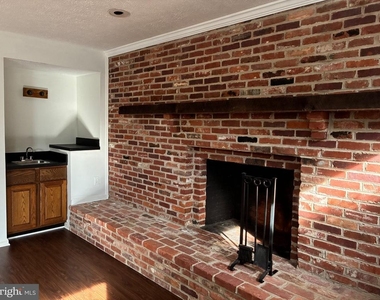 1232 Pine Hill Road - Photo Thumbnail 15