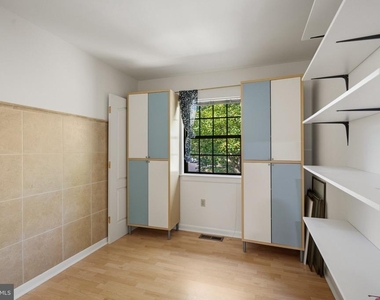 11307 Headlands Court - Photo Thumbnail 15