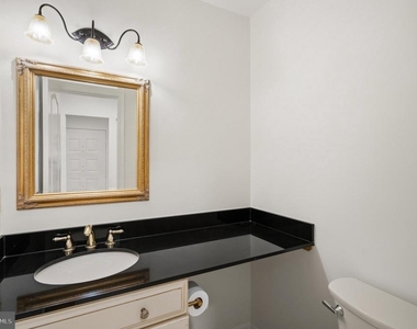 11307 Headlands Court - Photo Thumbnail 3