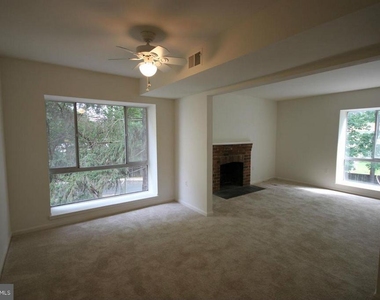 3722 Persimmon Circle - Photo Thumbnail 6