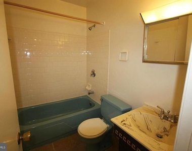 3722 Persimmon Circle - Photo Thumbnail 18