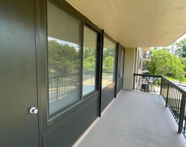 5500 Holmes Run Parkway - Photo Thumbnail 30