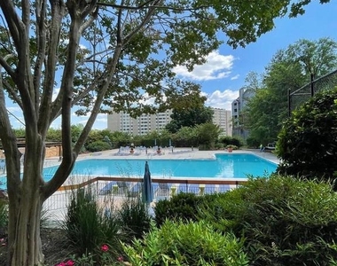 5500 Holmes Run Parkway - Photo Thumbnail 25
