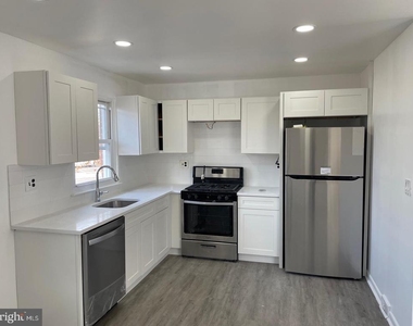 803 Lawler Street - Photo Thumbnail 2