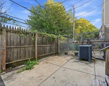 2261 N Park Avenue - Photo Thumbnail 10