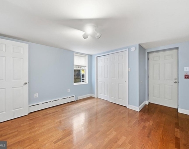 625 Catharine Street - Photo Thumbnail 11