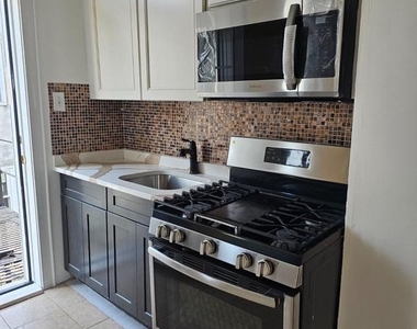 714 52nd Street - Photo Thumbnail 14