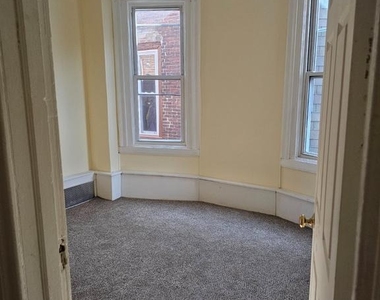 714 52nd Street - Photo Thumbnail 9