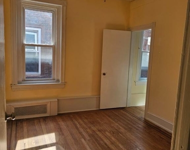 714 52nd Street - Photo Thumbnail 10