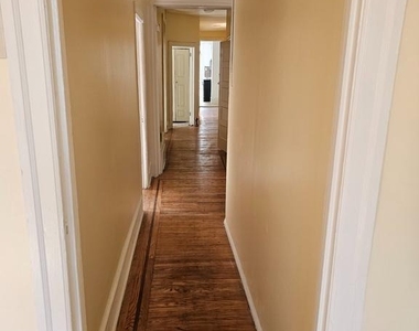 714 52nd Street - Photo Thumbnail 12