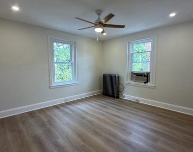 9 Franklin Street - Photo Thumbnail 6