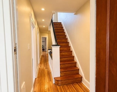557 Hamilton Street - Photo Thumbnail 18