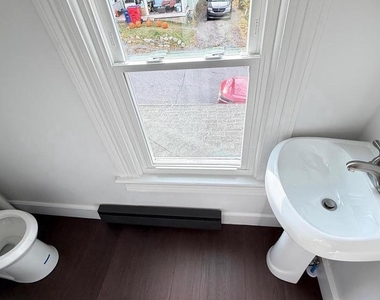6 Fern Ave - Photo Thumbnail 20