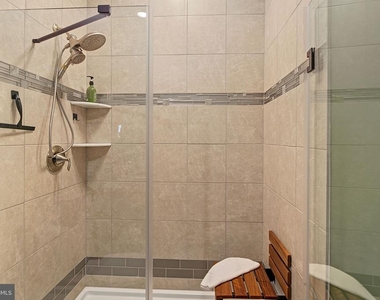 134 Fleet Court - Photo Thumbnail 20