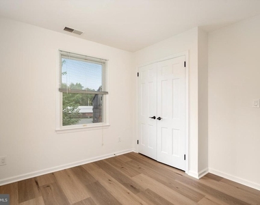 23 Brookside Avenue - Photo Thumbnail 10