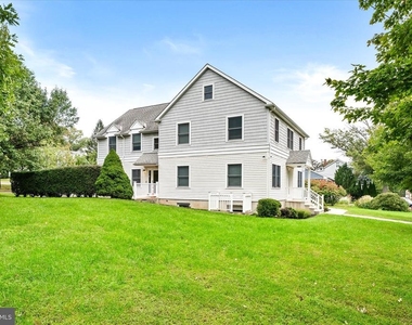 23 Brookside Avenue - Photo Thumbnail 4