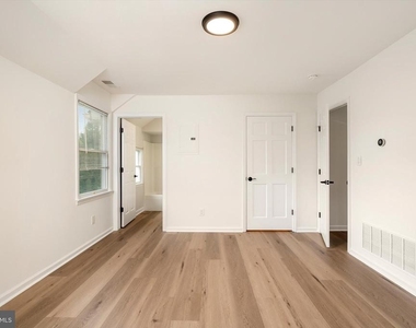 23 Brookside Avenue - Photo Thumbnail 11