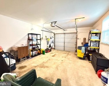 237 5th Avenue W - Photo Thumbnail 24