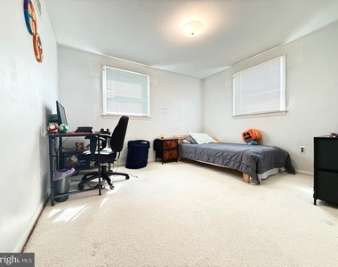 237 5th Avenue W - Photo Thumbnail 20