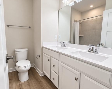 9 Sidney Lane - Photo Thumbnail 15