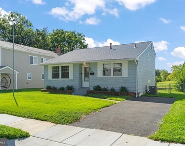 406 Memorial Avenue - Photo Thumbnail 1