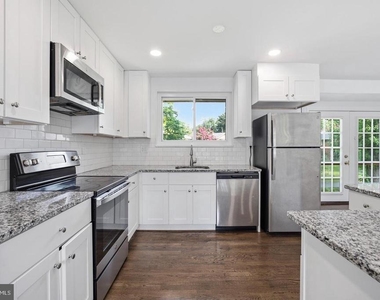 7410 Baylor Avenue - Photo Thumbnail 11