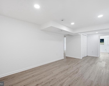 7410 Baylor Avenue - Photo Thumbnail 25