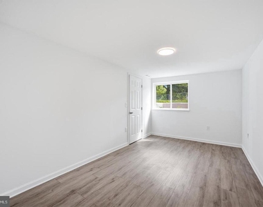 7410 Baylor Avenue - Photo Thumbnail 29
