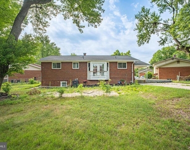 7410 Baylor Avenue - Photo Thumbnail 35