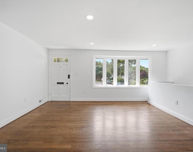 7410 Baylor Avenue - Photo Thumbnail 5