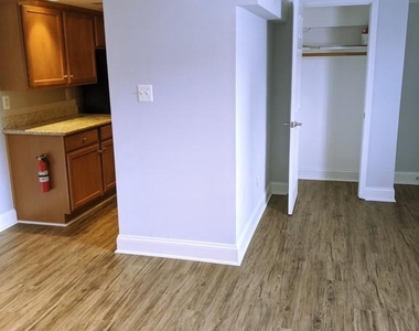 610 Main Street - Photo Thumbnail 4
