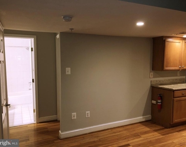 610 Main Street - Photo Thumbnail 11