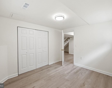 7200 Wells Parkway - Photo Thumbnail 24
