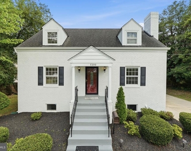 7200 Wells Parkway - Photo Thumbnail 1