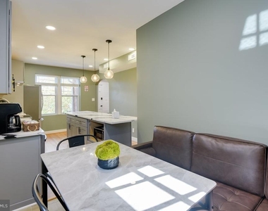 3405 Laurel Avenue - Photo Thumbnail 5
