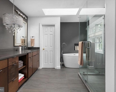 5206 Ridgefield Road - Photo Thumbnail 23