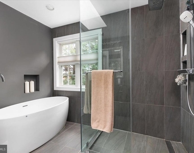 5206 Ridgefield Road - Photo Thumbnail 24